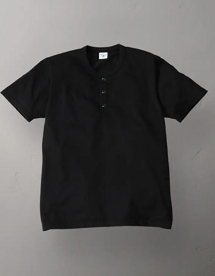 ヘンリーネックTシャツ
